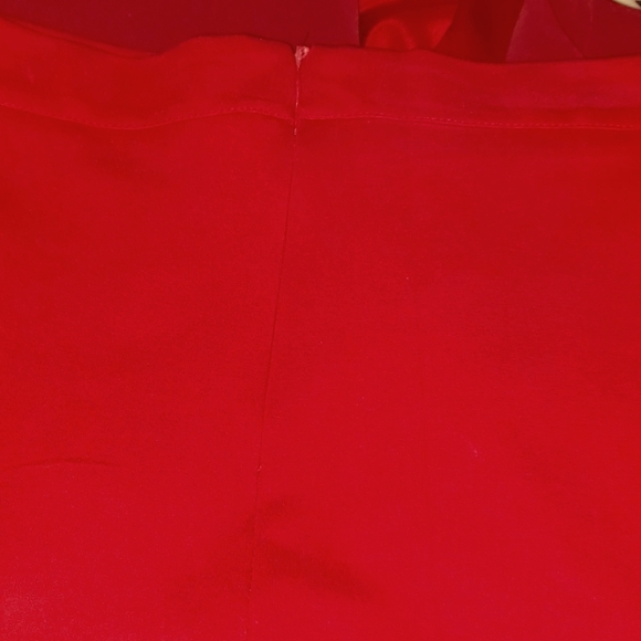 Skirt w/ button detail - Picture 7 of 7